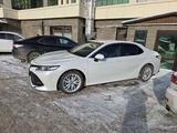 Toyota Camry 2019 годаүшін11 300 000 тг. в Астана – фото 3