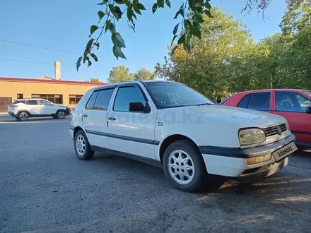 Volkswagen Golf 1993 года за 1 300 000 тг. в Караганда