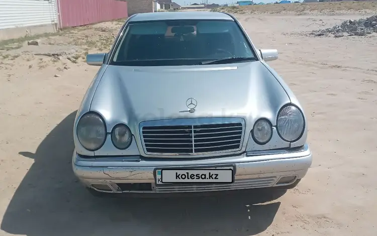 Mercedes-Benz E 280 1996 года за 2 299 999 тг. в Аральск