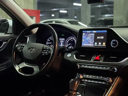 Hyundai Grandeur 2017 года за 9 000 000 тг. в Шымкент – фото 10