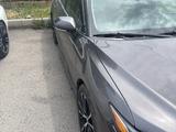Toyota Camry 2019 года за 13 000 000 тг. в Шымкент – фото 3