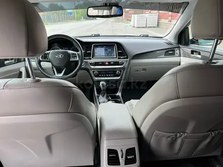 Hyundai Sonata 2018 года за 10 500 000 тг. в Талдыкорган – фото 3