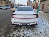 Hyundai Sonata 2023 года за 11 000 000 тг. в Кызылорда – фото 2