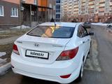 Hyundai Solaris 2013 года за 3 800 000 тг. в Уральск – фото 4