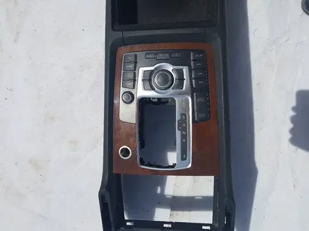 Подлокотник и Блок управления на Audi Q7 за 55 000 тг. в Шымкент – фото 11