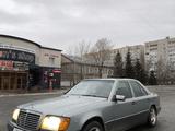 Mercedes-Benz E 200 1993 года за 2 200 000 тг. в Павлодар – фото 4