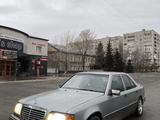 Mercedes-Benz E 200 1993 года за 2 200 000 тг. в Павлодар – фото 3