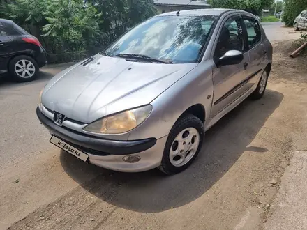 Peugeot 206 2003 года за 1 300 000 тг. в Алматы – фото 4