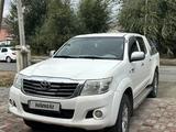 Toyota Hilux 2011 года за 11 500 000 тг. в Актобе
