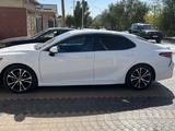 Toyota Camry 2019 года за 8 800 000 тг. в Кызылорда – фото 3