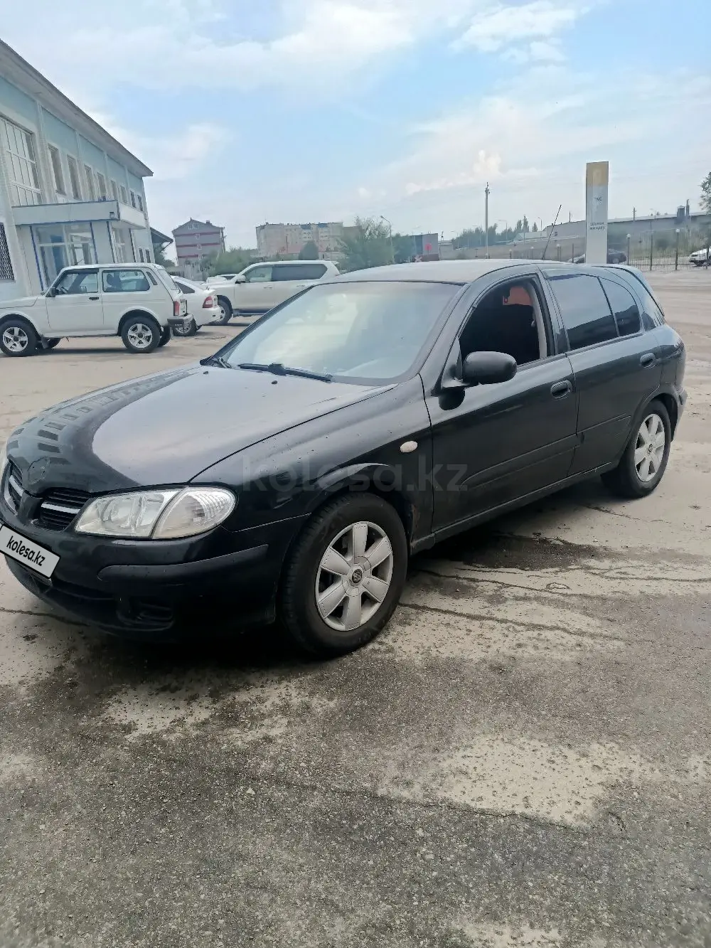 Nissan Almera, 2000