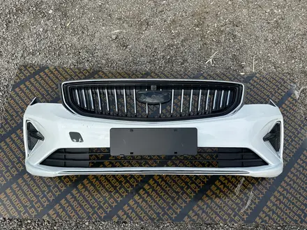 Geely Emgrand передний бампер в белом цвете за 5 000 тг. в Астана