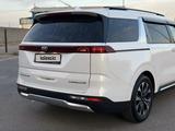 Kia Carnival 2021 года за 16 100 000 тг. в Шымкент – фото 5