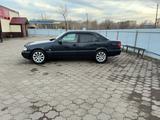 Mercedes-Benz C 200 1996 года за 3 850 000 тг. в Караганда – фото 4