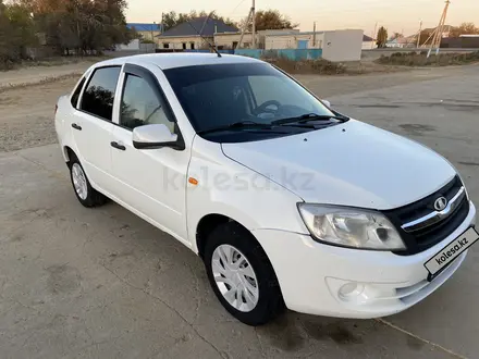 ВАЗ (Lada) Granta 2190 2014 года за 2 800 000 тг. в Актобе – фото 2