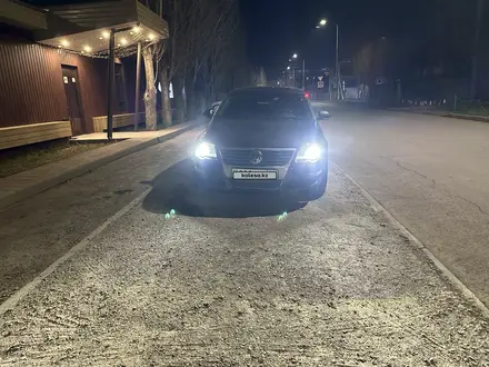 Volkswagen Passat 2007 года за 2 500 000 тг. в Астана – фото 3