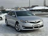 Toyota Camry 2012 годаүшін9 300 000 тг. в Семей – фото 2