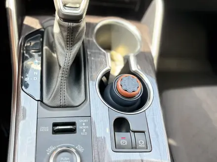Toyota Highlander 2021 года за 22 000 000 тг. в Актау – фото 9