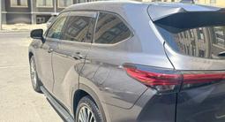 Toyota Highlander 2021 года за 22 000 000 тг. в Актау – фото 3