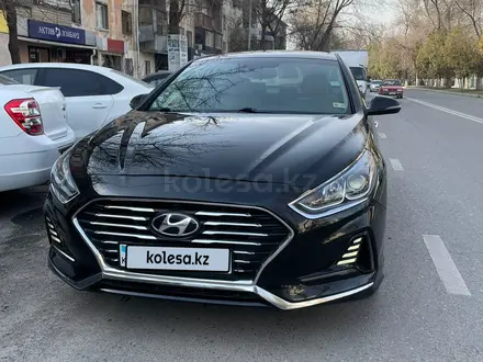 Hyundai Sonata 2018 года за 8 800 000 тг. в Шымкент