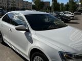 Volkswagen Jetta 2018 года за 7 900 000 тг. в Астана – фото 2