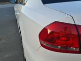 Volkswagen Passat 2013 годаfor5 000 000 тг. в Атырау – фото 3