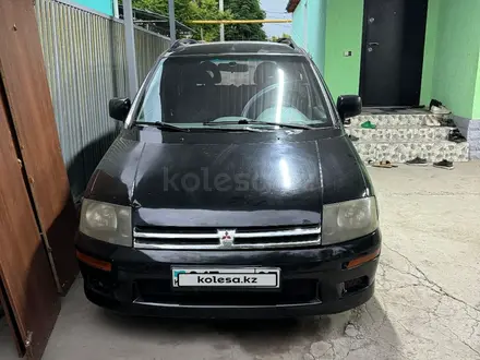 Mitsubishi Space Runner 1999 года за 2 500 000 тг. в Алматы