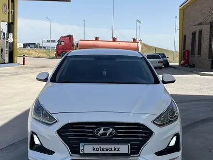 Hyundai Sonata 2018 года за 7 200 000 тг. в Шымкент – фото 4