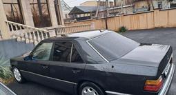 Mercedes-Benz E 230 1990 года за 1 400 000 тг. в Шымкент – фото 2
