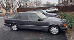 Mercedes-Benz E 230 1990 года за 1 400 000 тг. в Шымкент – фото 4
