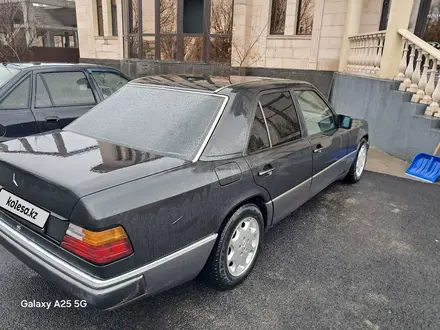 Mercedes-Benz E 230 1990 года за 1 200 000 тг. в Шымкент – фото 5