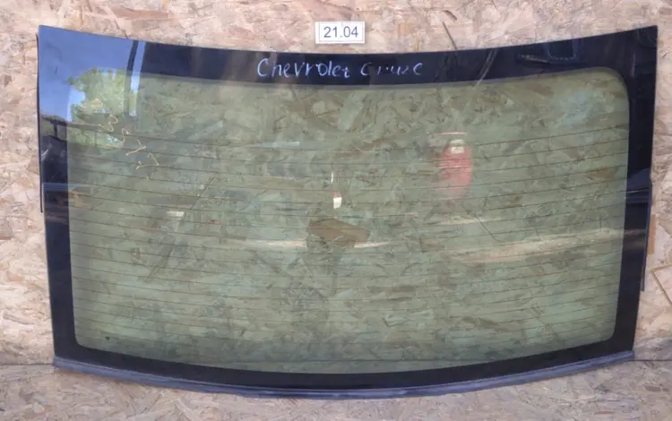 Стекло заднее за 19 000 тг. в Алматы