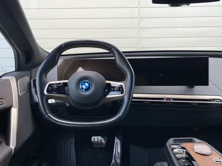 BMW iX 2023 года за 36 500 000 тг. в Астана – фото 12