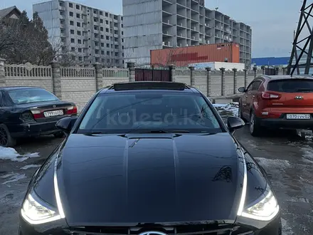 Hyundai Sonata 2023 года за 13 900 000 тг. в Алматы – фото 5