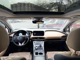 Hyundai Santa Fe 2022 года за 18 000 000 тг. в Актау