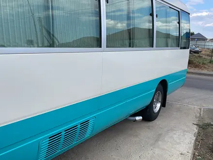 Toyota  Coaster 2007 года за 8 500 000 тг. в Атырау – фото 3