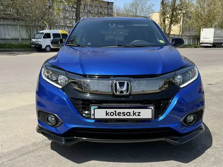 Honda HR-V 2021 года за 11 900 000 тг. в Алматы – фото 3