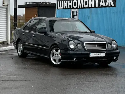 Mercedes-Benz E 430 1998 года за 3 300 000 тг. в Астана – фото 4