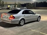 Mercedes-Benz E 320 2004 годаfor6 500 000 тг. в Жаркент – фото 4