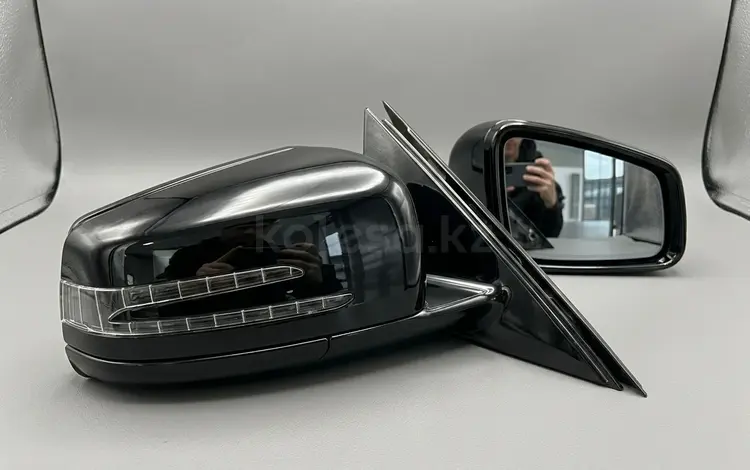 Боковое зеркало на Mercedes — Benz W221 за 80 000 тг. в Алматы