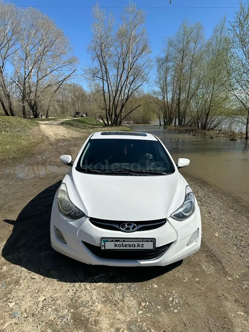 Hyundai Elantra, 2013