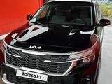 Kia Seltos 2024 года за 10 500 000 тг. в Уральск