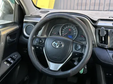Toyota RAV4 2015 года за 9 450 000 тг. в Актобе – фото 8