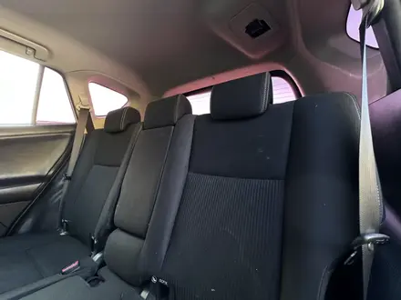 Toyota RAV4 2015 года за 9 450 000 тг. в Актобе – фото 10