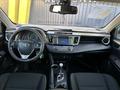 Toyota RAV4 2015 года за 9 450 000 тг. в Актобе – фото 9