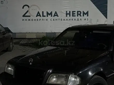 Mercedes-Benz C 220 1993 года за 1 150 000 тг. в Караганда – фото 3
