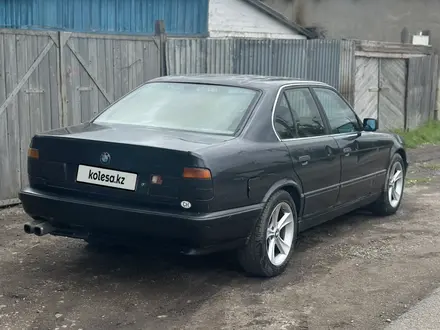 BMW 520 1992 года за 1 370 000 тг. в Астана – фото 4