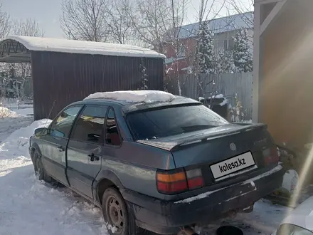 Volkswagen Passat 1988 года за 550 000 тг. в Алматы