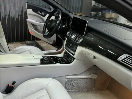 Mercedes-Benz CLS 400 2015 года за 18 500 000 тг. в Алматы – фото 11