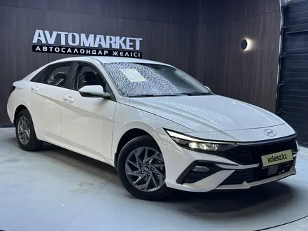 Hyundai Elantra 2025 года за 10 290 000 тг. в Актобе – фото 2